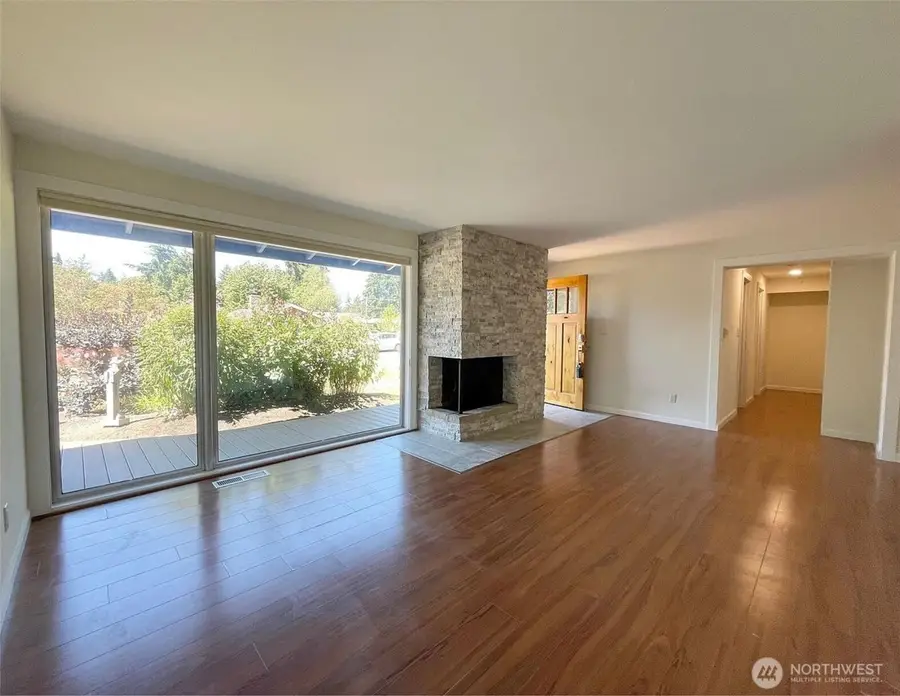 920 163rd Avenue Se, Bellevue, WA 98008 - #2