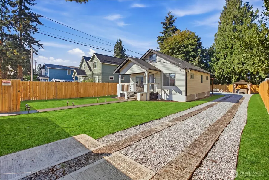 5506 S Sheridan Avenue, Tacoma, WA 98408 - #2