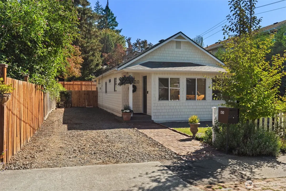 1310 N Montgomery Avenue, Bremerton, WA 98312 - #1