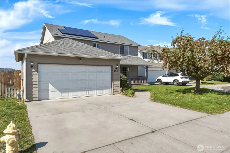 243 NW Schnabel Ln, College Place, WA 99324 - #2