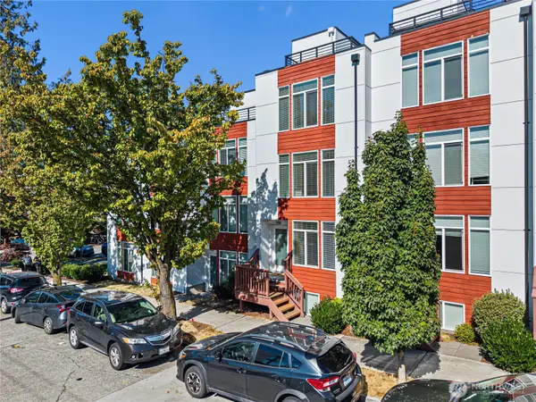 414 NE 73rd Street, Seattle, WA 98115