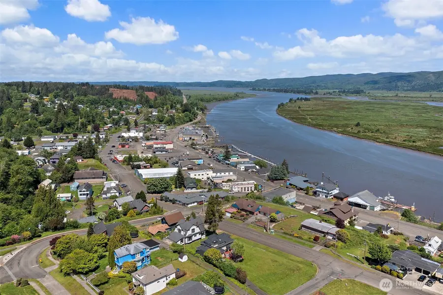 716 First Street W, South Bend, WA 98586 - #3