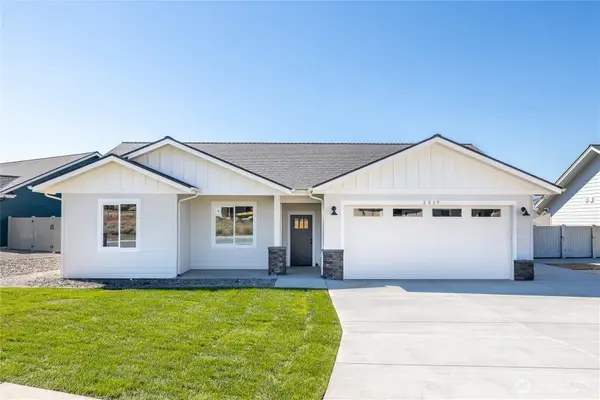 2517 Plateau Drive, East Wenatchee, WA 98802