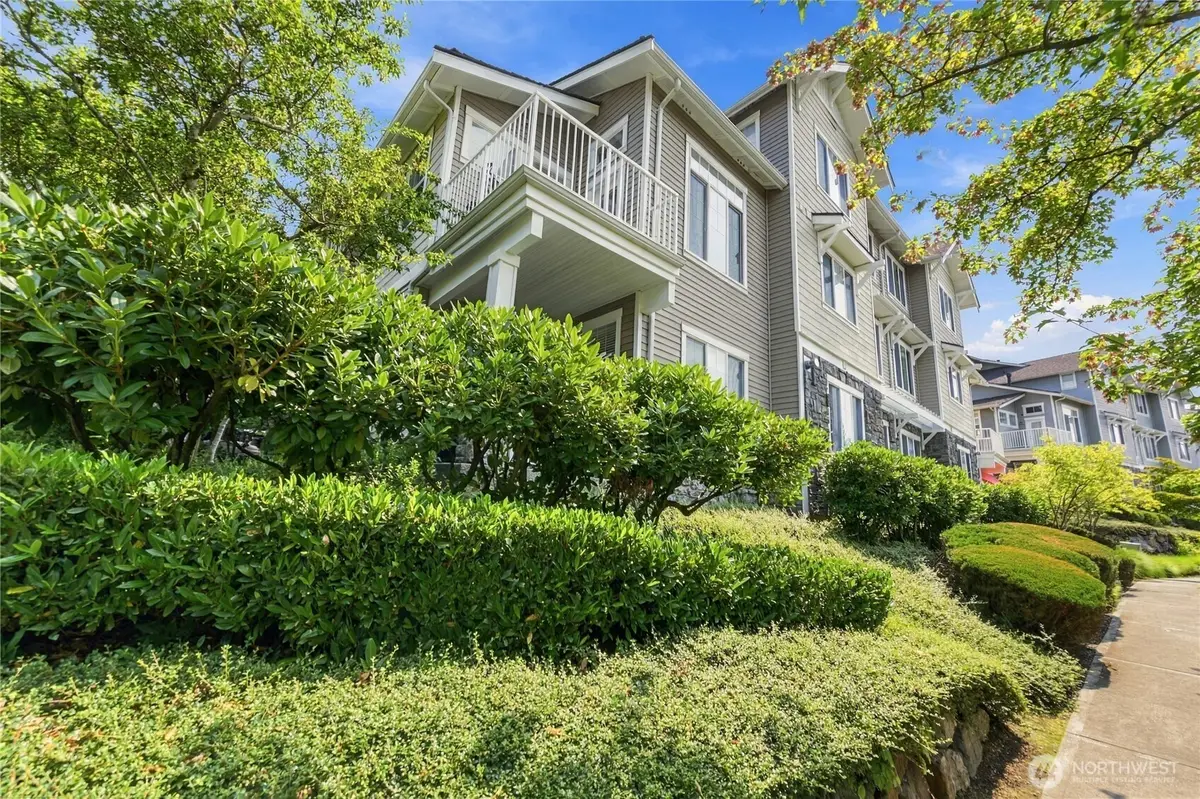 1601 NE Katsura Street #101, Issaquah, WA 98029 - #1