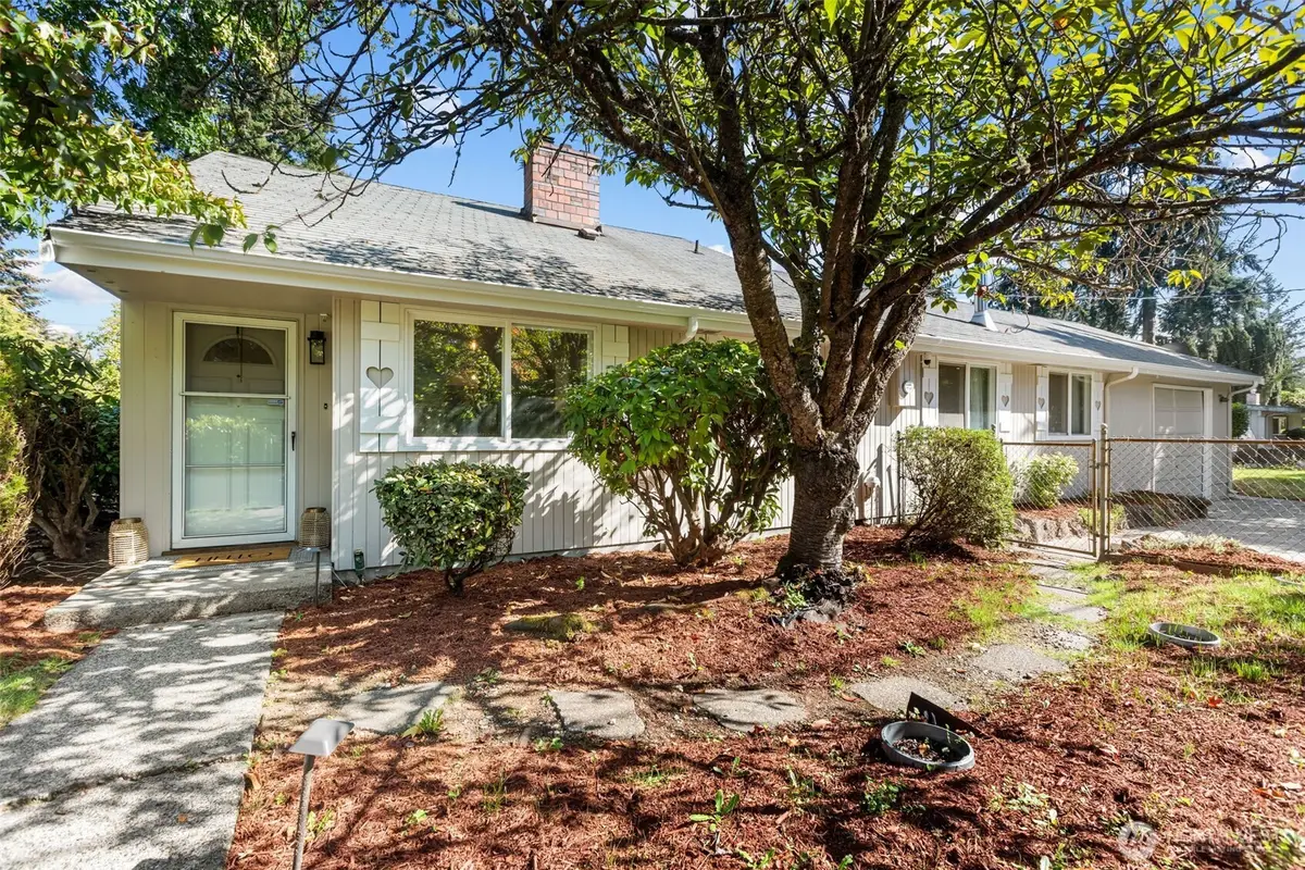 18806 4th Avenue S, Burien, WA 98148 - #1