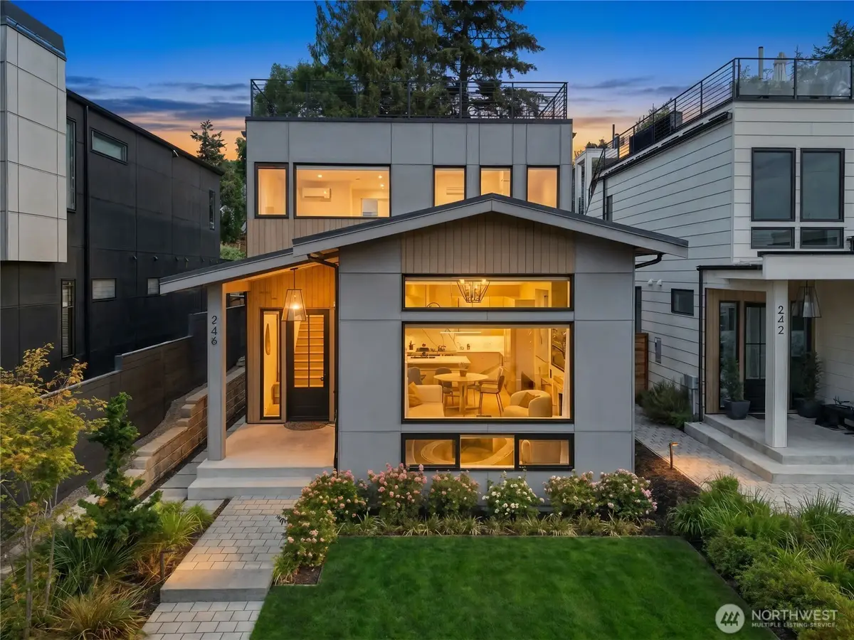 246 5th Avenue W, Kirkland, WA 98033 - #1