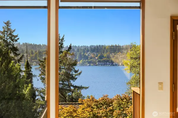 11925 73rd Place Ne, Kirkland, WA 98034