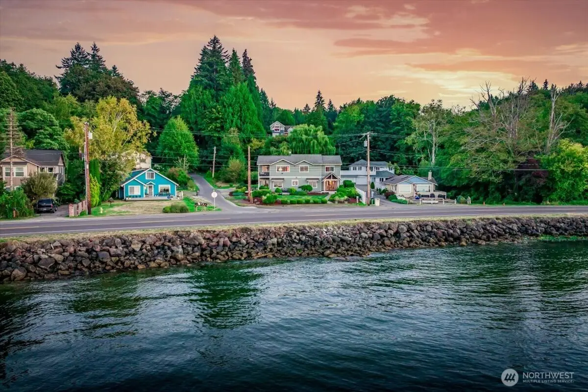 1374 Ahlstrom Rd E, Port Orchard, WA 98366 - #1