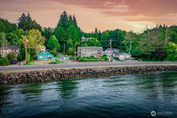 1374 Ahlstrom Rd E, Port Orchard, WA 98366