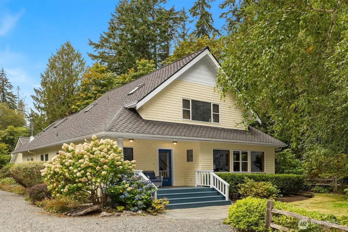 7349 Madrona Drive Ne, Bainbridge Island, WA 98110 - #1