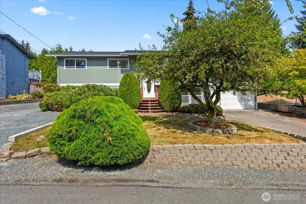 7819 225th Place Sw, Edmonds, WA 98026
