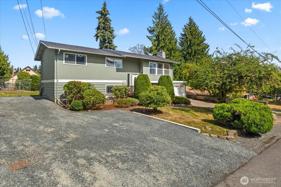 7819 225th Place Sw, Edmonds, WA 98026 - #2
