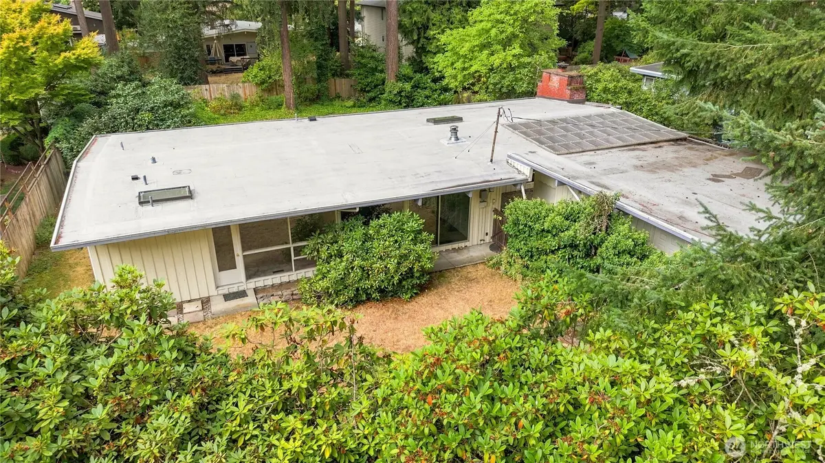 2439 160th Avenue Ne, Bellevue, WA 98008 - #1