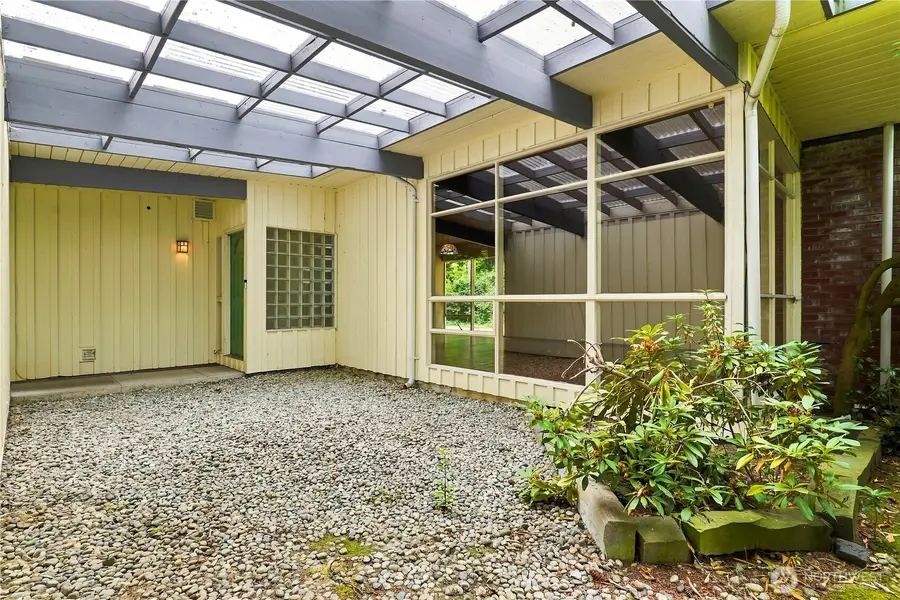 2439 160th Avenue Ne, Bellevue, WA 98008 - #3