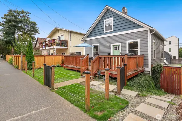 6271 Ellis Avenue S, Seattle, WA 98108