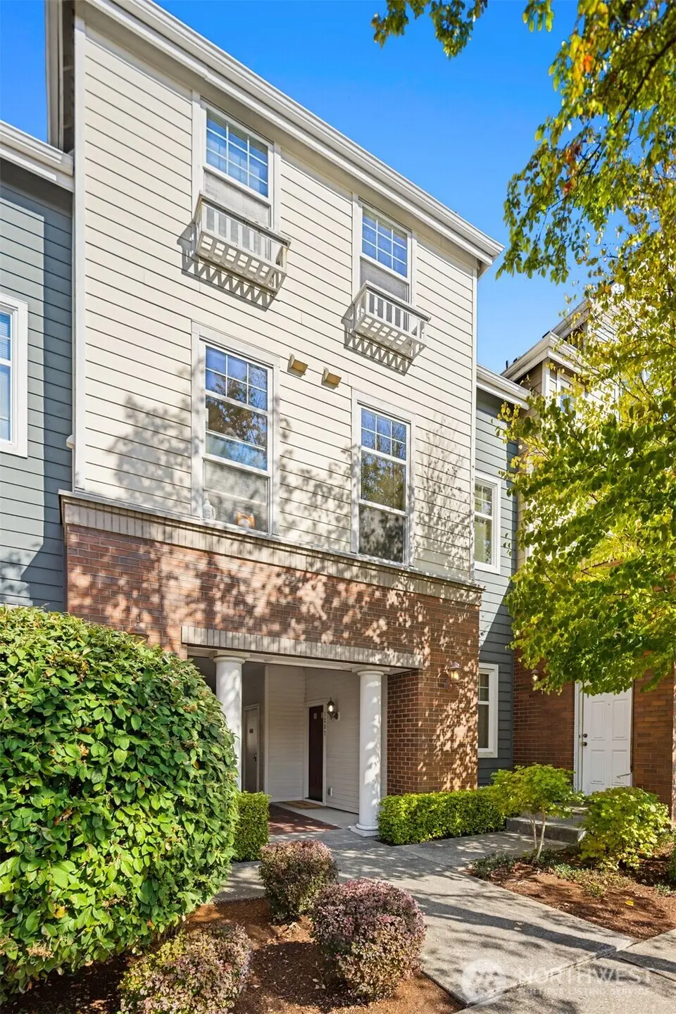 1387 Huckleberry Circle, Issaquah, WA 98029 - #1