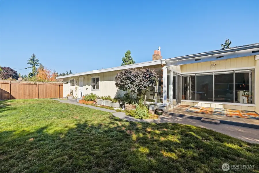 142 W Columbus Avenue, Port Angeles, WA 98362 - #3