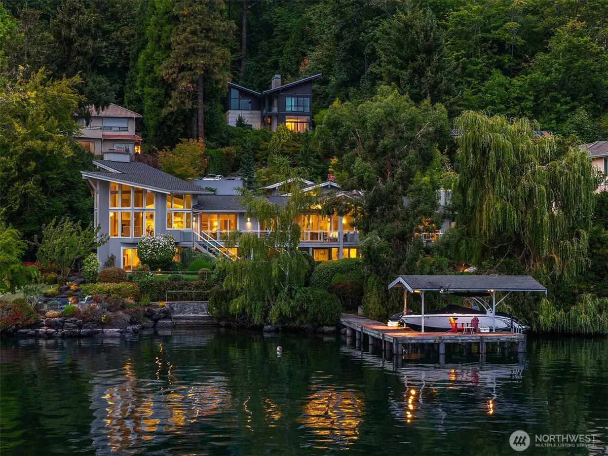 8493 W Mercer Way, Mercer Island, WA 98040 - #1