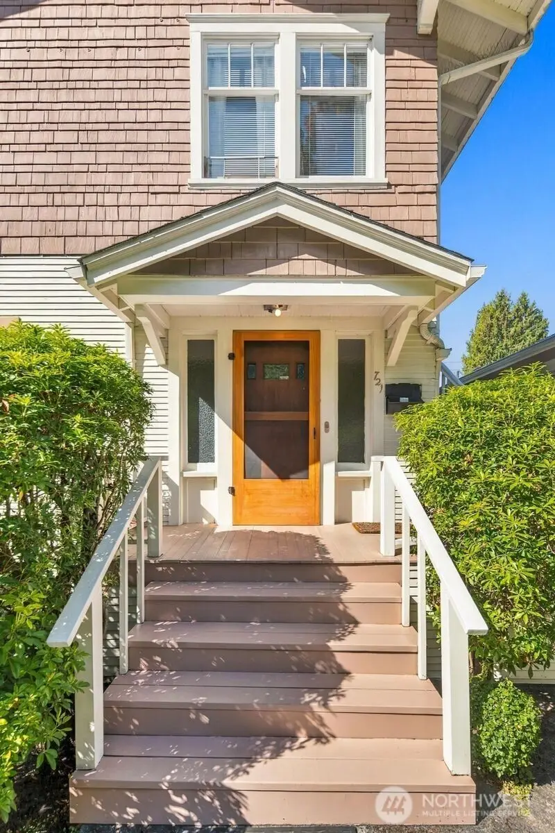 721 21st Avenue E, Seattle, WA 98112 - #3