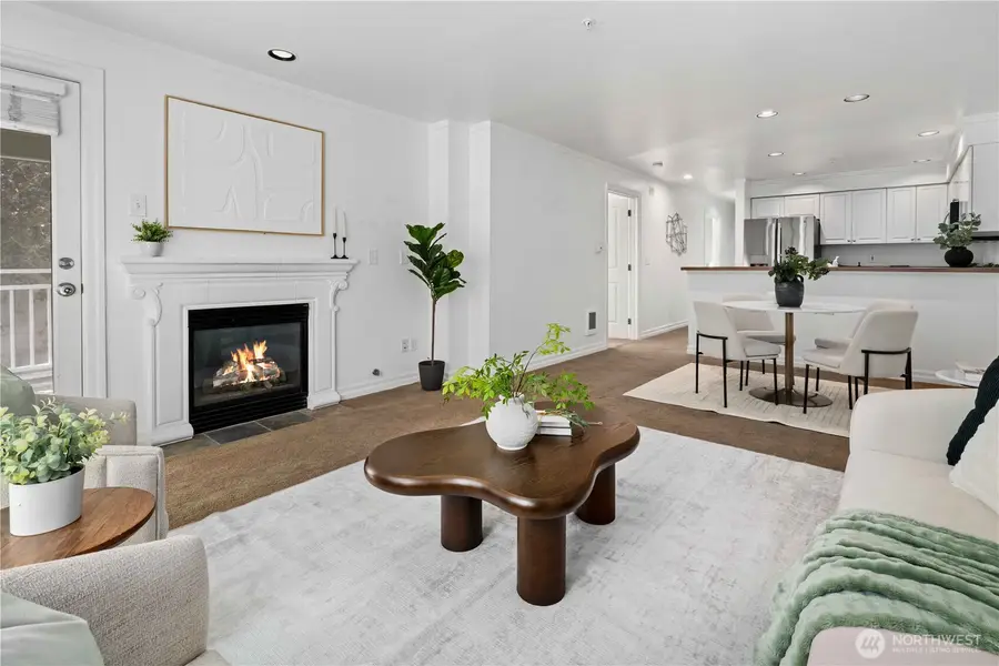 215 20th Avenue E #204, Seattle, WA 98112 - #3