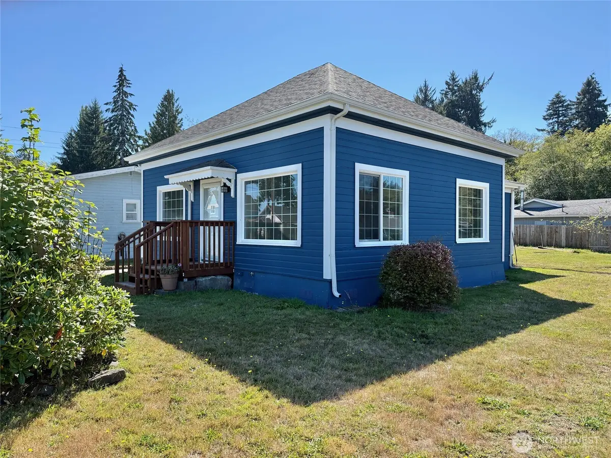 1304 5th Street, Cosmopolis, WA 98537 - #1