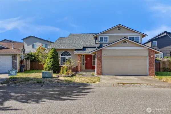 17628 27th Avenue Ne, Marysville, WA 98271