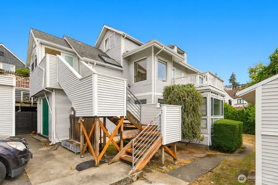 1953 10th Avenue W, Seattle, WA 98119 - #2