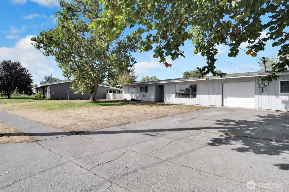 9023 Mcconnell Drive #A, Moses Lake, WA 98837 - #1