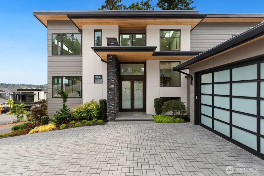 8333 NE Juanita Drive, Kirkland, WA 98034 - #2