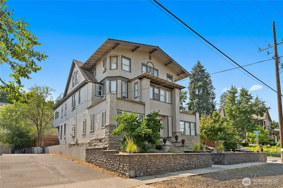 1927 W Riverside Avenue, Spokane, WA 99201 - #3