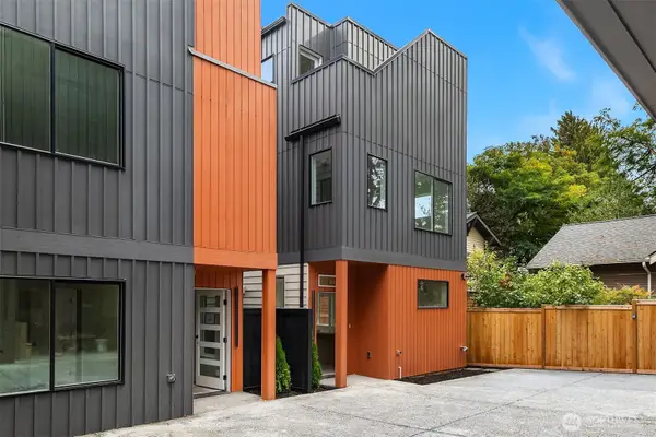 8544 Interlake Avenue N, Seattle, WA 98103