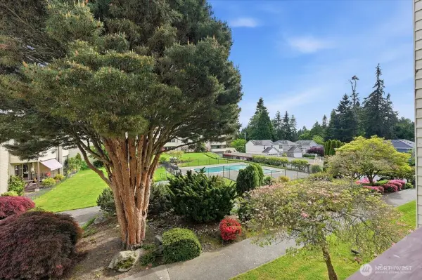 8516 196th Street Sw #204, Edmonds, WA 98026