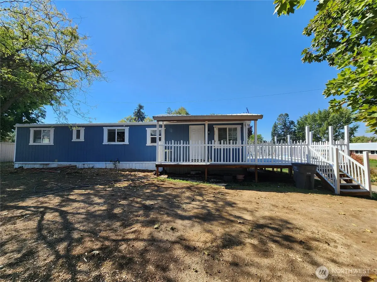 720 E Locust Street, Waterville, WA 98858 - #1