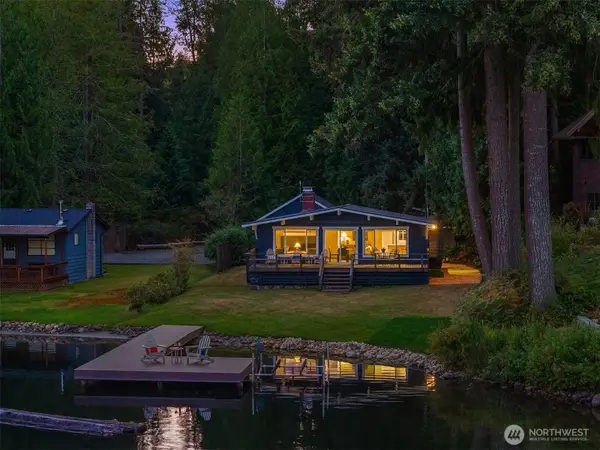 3 SW Lake Roesiger Road, Snohomish, WA 98290