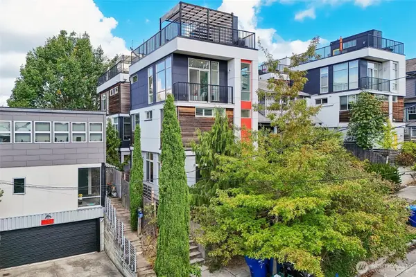 2208 E Alder Street, Seattle, WA 98122
