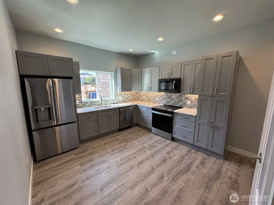 726 Reiten Road, Kent, WA 98030 - #3