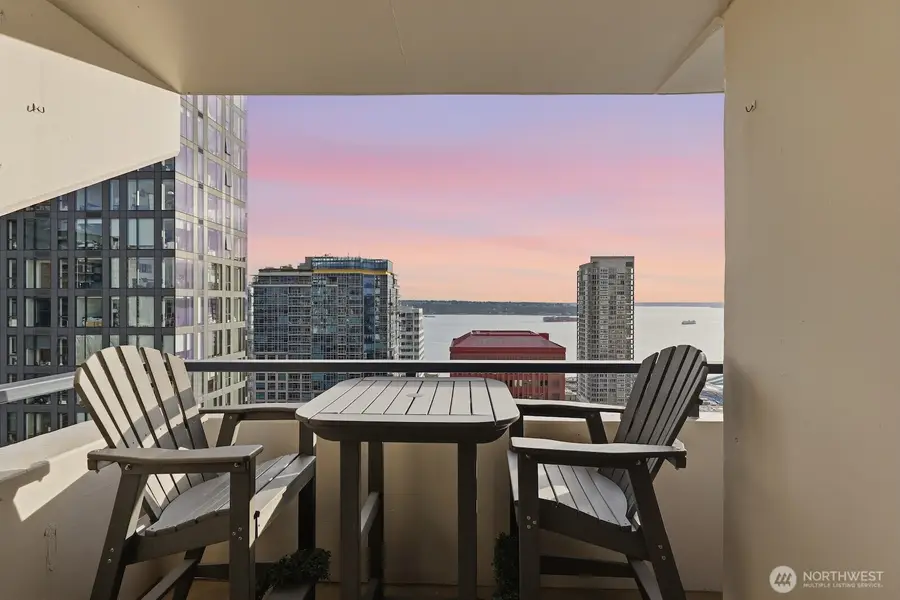 2100 3rd Avenue #2601, Seattle, WA 98121 - #3