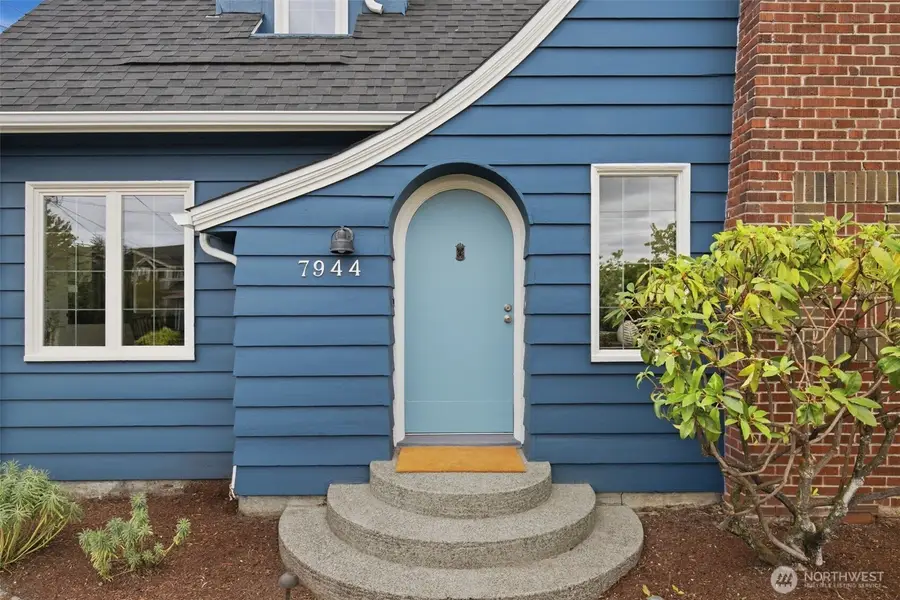 7944 Seward Park Avenue S, Seattle, WA 98118 - #3