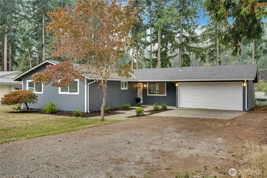 6104 190th Avenue Ct E, Lake Tapps, WA 98391 - #2