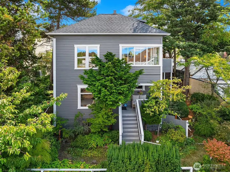 522 Dayton Street, Edmonds, WA 98020 - #2