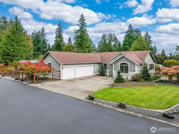 13001 73rd Avenue Ct E, Puyallup, WA 98373