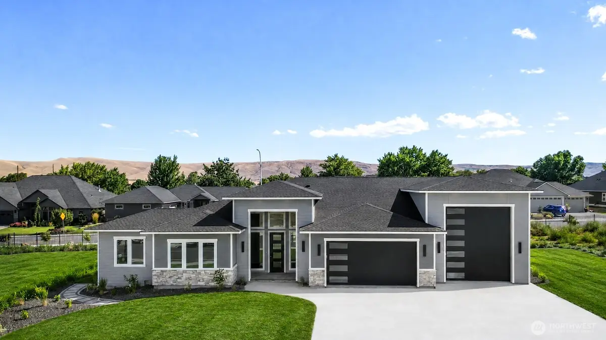9316 Golden Drive, Yakima, WA 98903 - #1