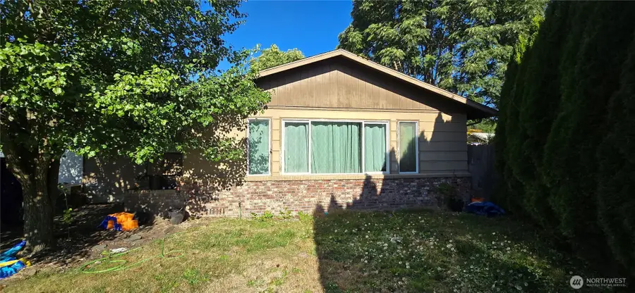 116 Monterey Drive, Kelso, WA 98626 - #2