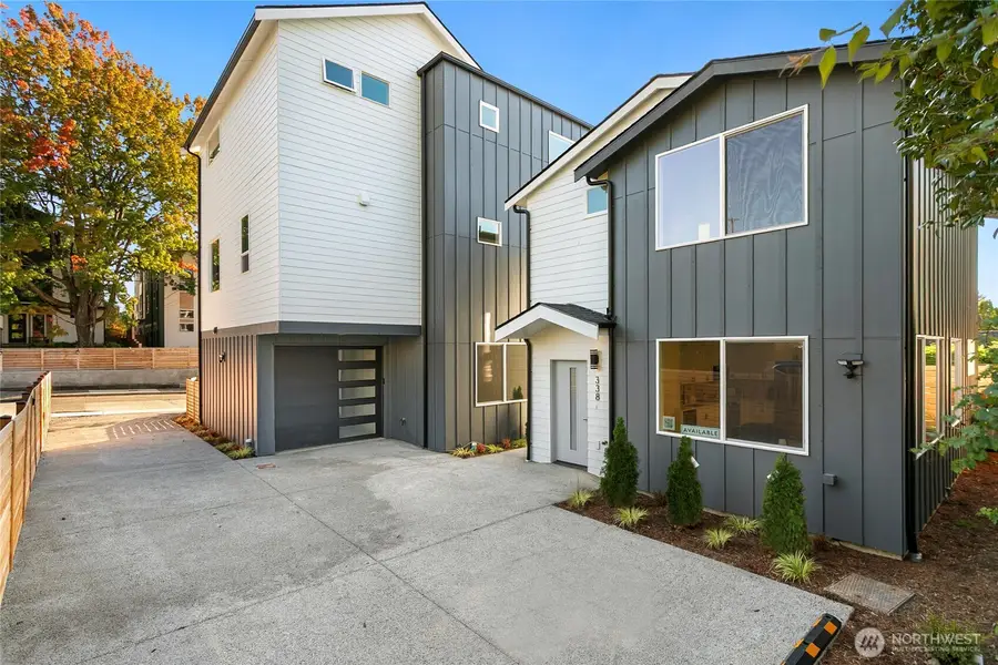 338 NE 90th Street, Seattle, WA 98115 - #2