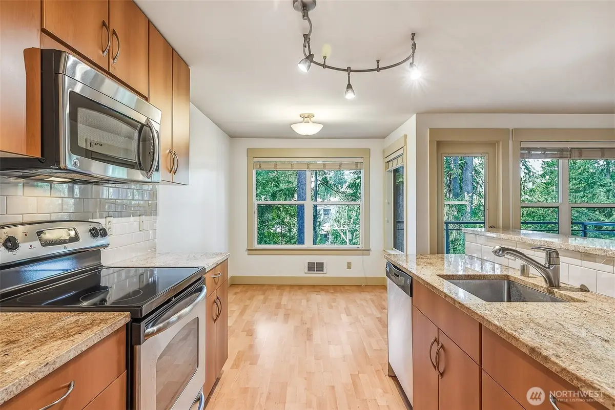 22910 90th Avenue W #E304, Edmonds, WA 98026 - #1