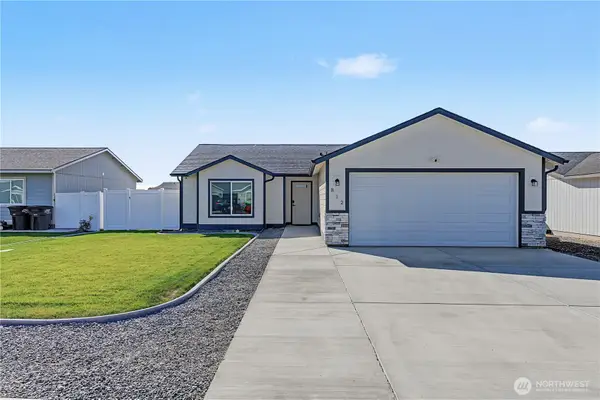 812 E Casacde Street, Othello, WA 99344