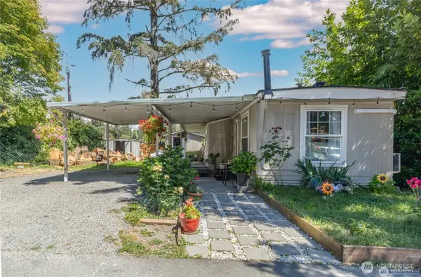 1660 S 333rd Street #106, Federal Way, WA 98003