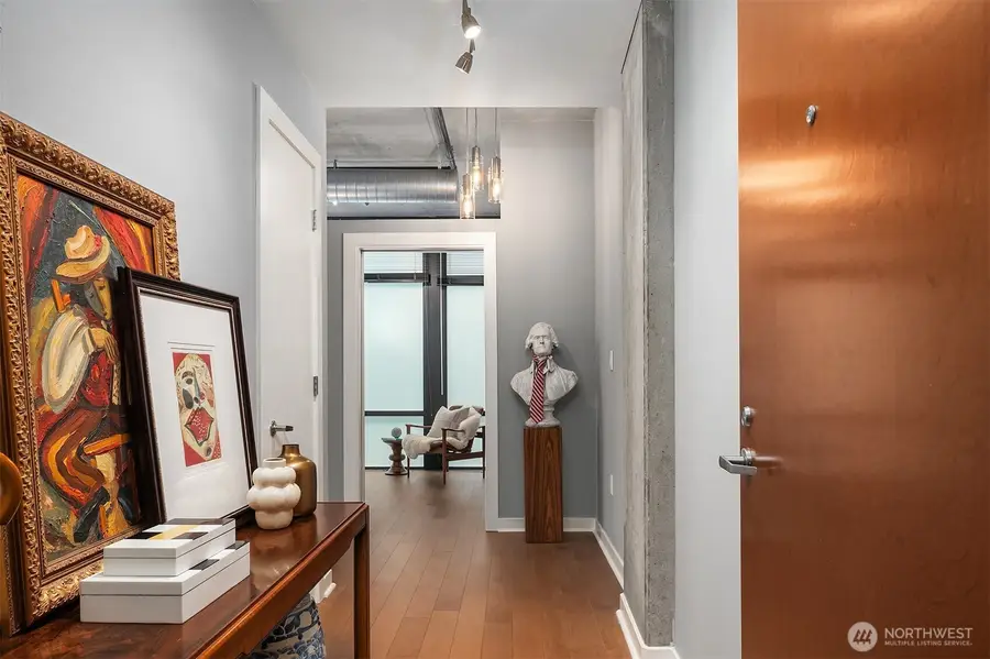 2720 3rd Avenue #405, Seattle, WA 98121 - #2