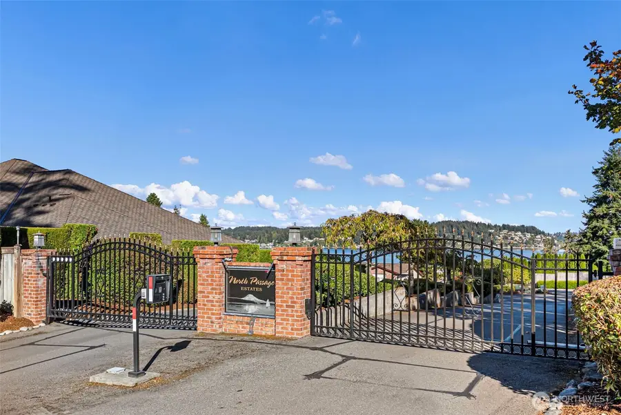 642 9th Court, Fox Island, WA 98333 - #2