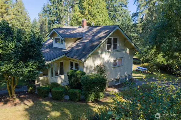 5432 New Sweden Avenue Ne, Bainbridge Island, WA 98110